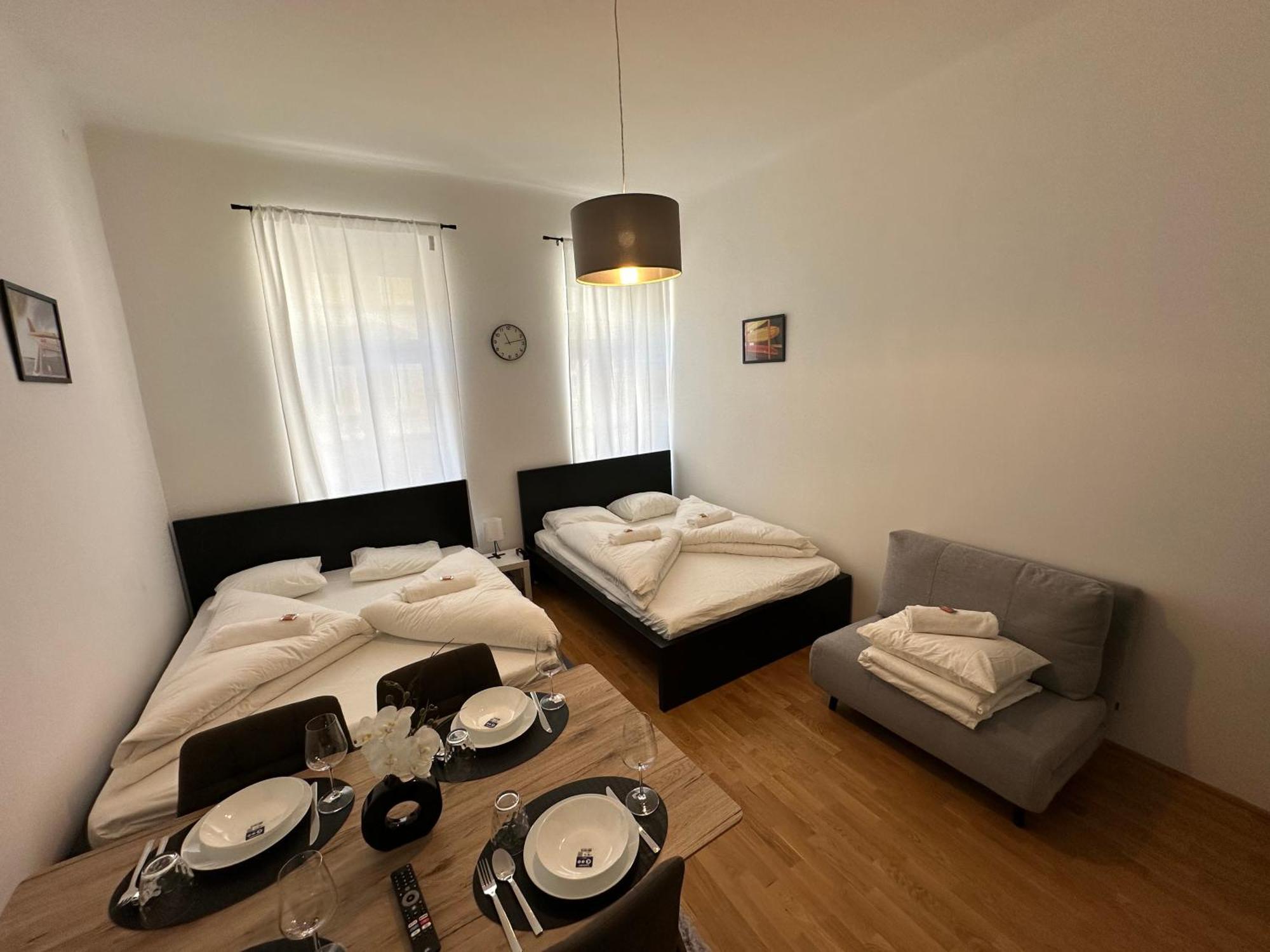 Cozy-5-Person Apartment In Vienna 5 Exterior photo