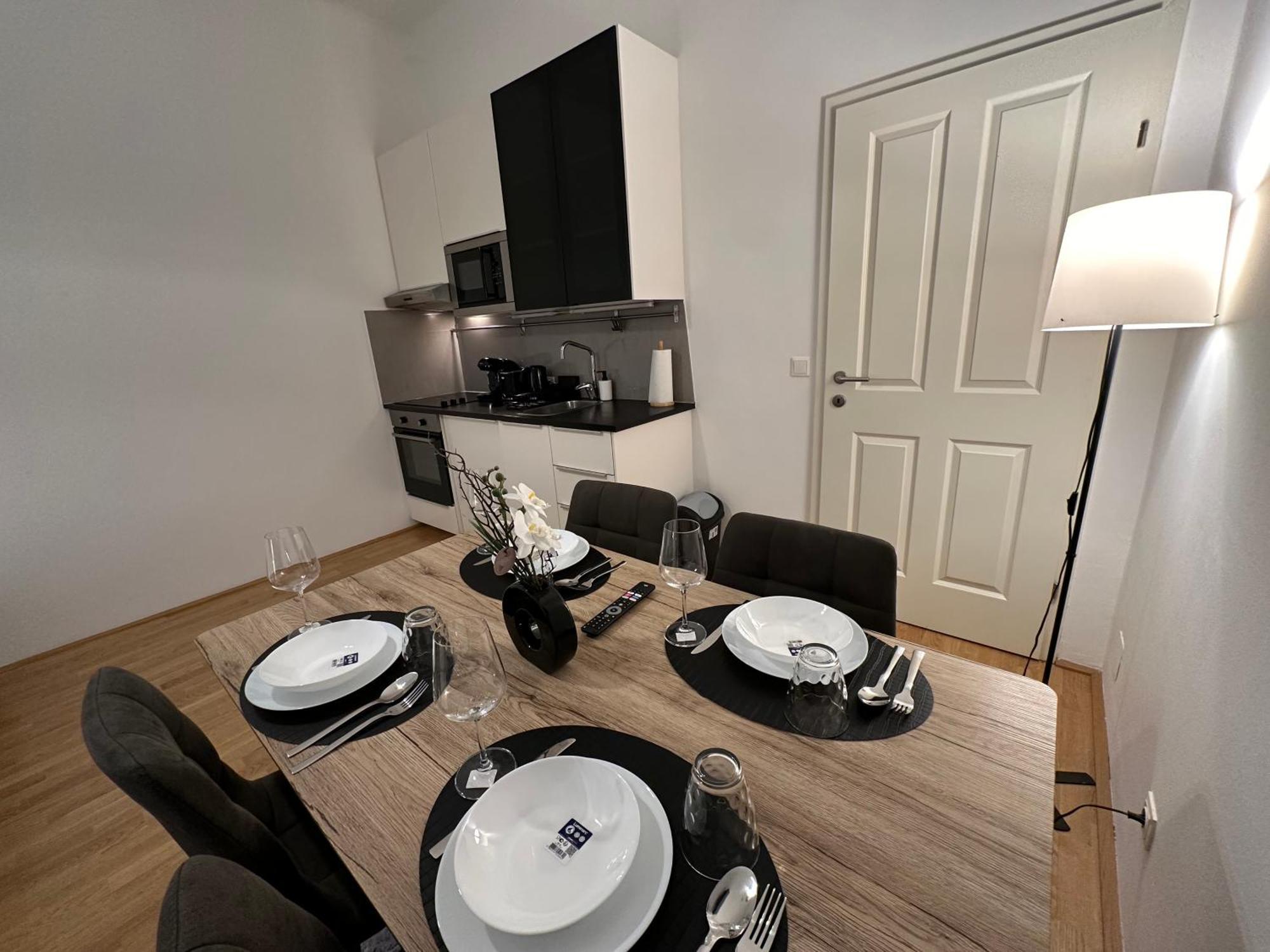 Cozy-5-Person Apartment In Vienna 5 Exterior photo
